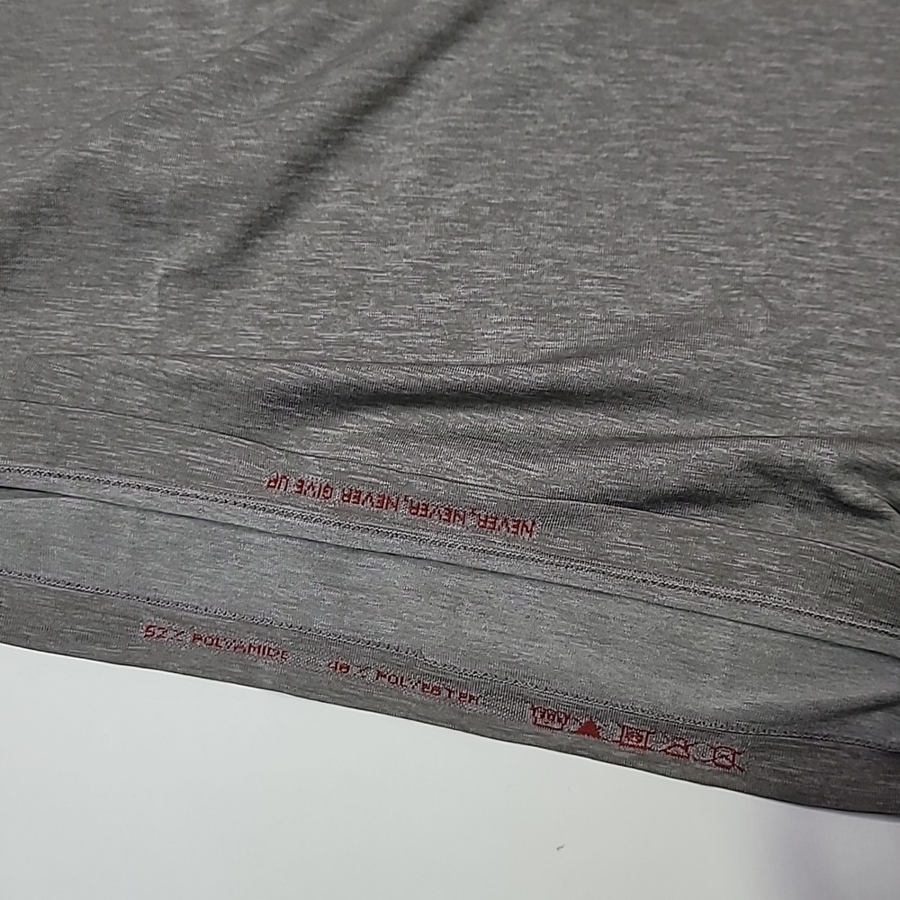 Rhone  essential Training shirt - Picture 9 of 12
